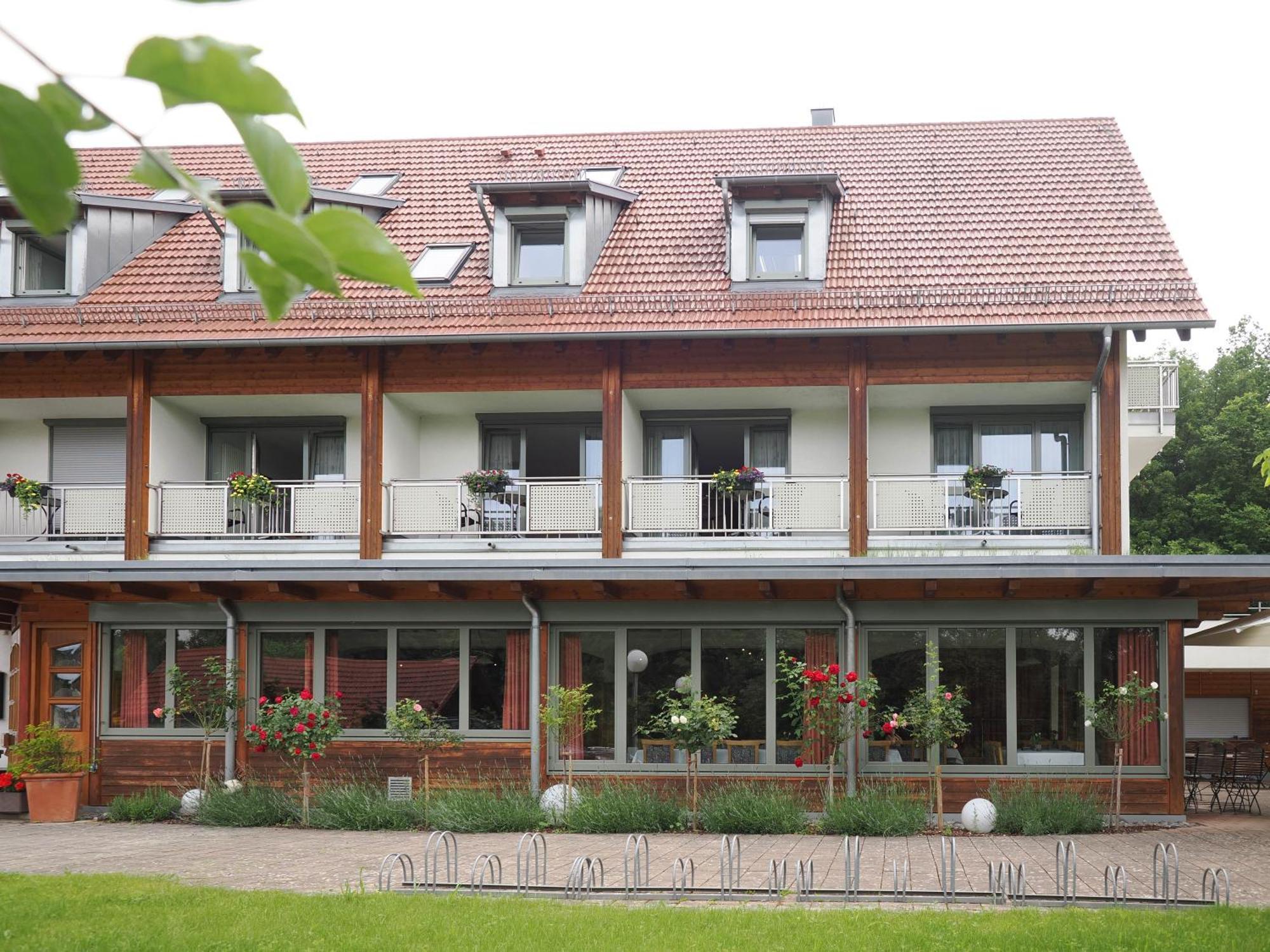 Landhotel Waldheim Pliezhausen Dış mekan fotoğraf