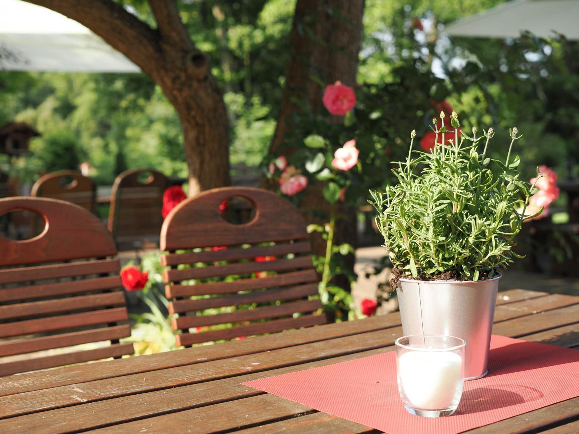 Landhotel Waldheim Pliezhausen Dış mekan fotoğraf